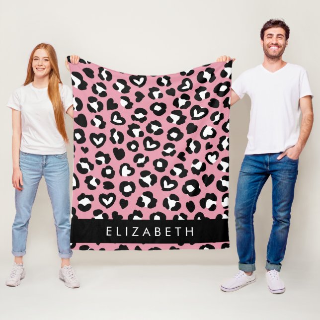 Utskrift av djur, Rosa Leopard, Hearts, ditt namn Fleecefilt (På plats)