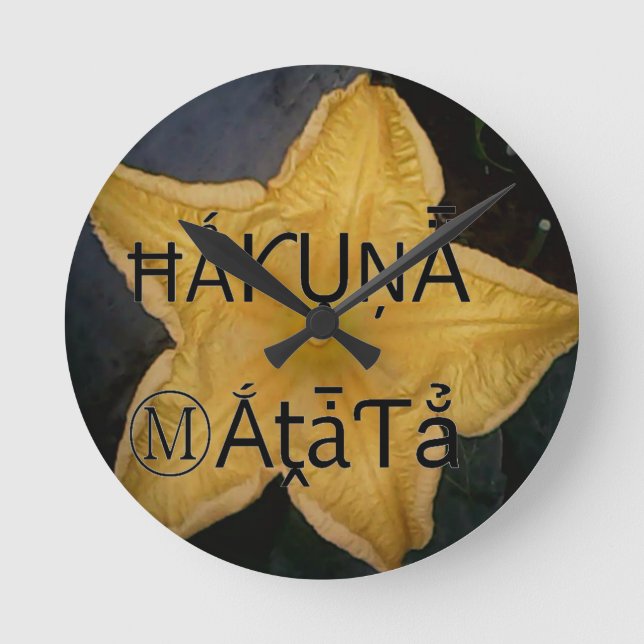 Utskrift av Golden Star Hakuna Matata Art Rund Klocka (Framsida)