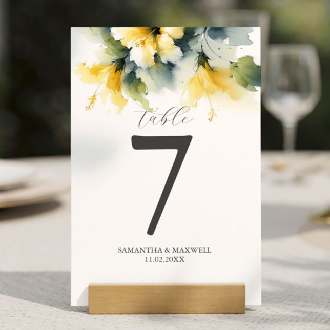 Utskrivbar tabellnummer vattenfärg hibiskus (Wedding table numbers feature watercolor yellow hibiscus flowers personalized Do Tell A Belle)