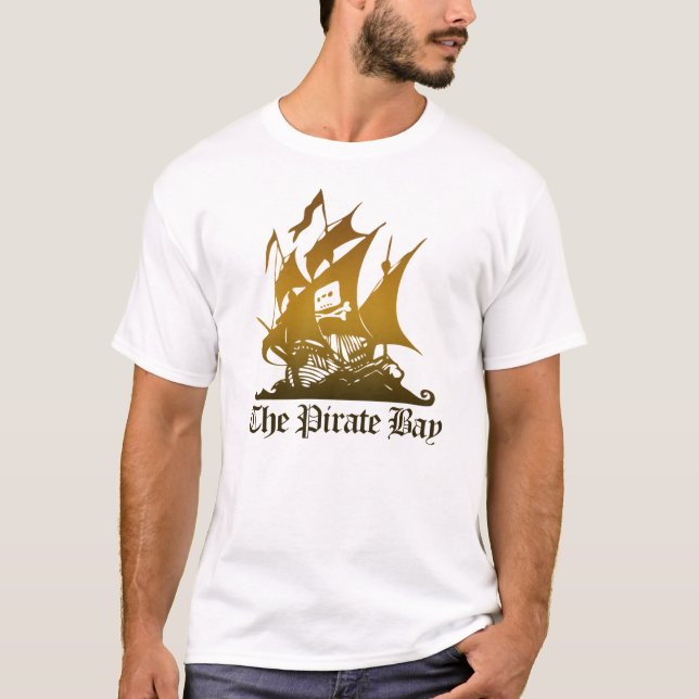 Utslagsplatsen för logotyp för piratfjärdbrunt tee shirt (Framsida)