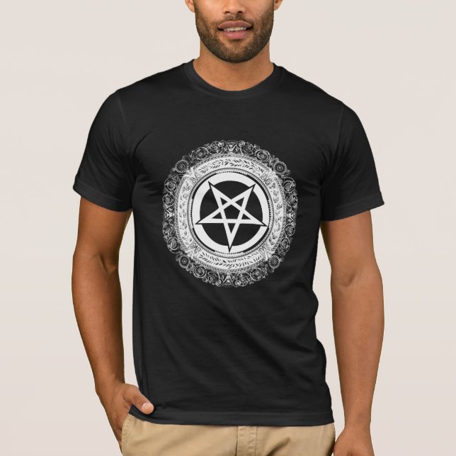Utsmyckad Pentagram T-shirt (Framsida)