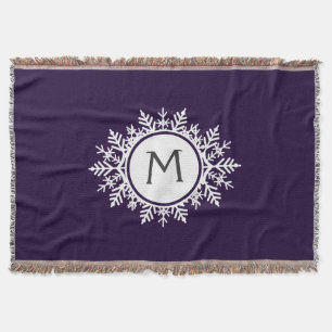 Utsmyckad vitSnowflakeMonogram på lilor Mysfilt