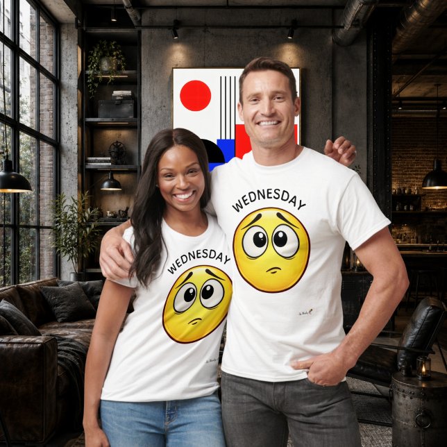 Uttråkad Emoji | Onsdag Stämning Design T Shirt (Skapare uppladdad)
