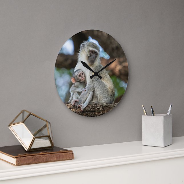 Uttrycksfull Vervetmarkatta i Afrika Stor Klocka (Kontor)