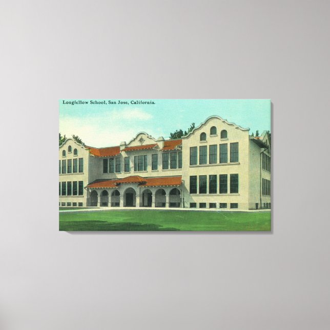 Utvändig visning av LongmedSchool Canvastryck (Framsida)