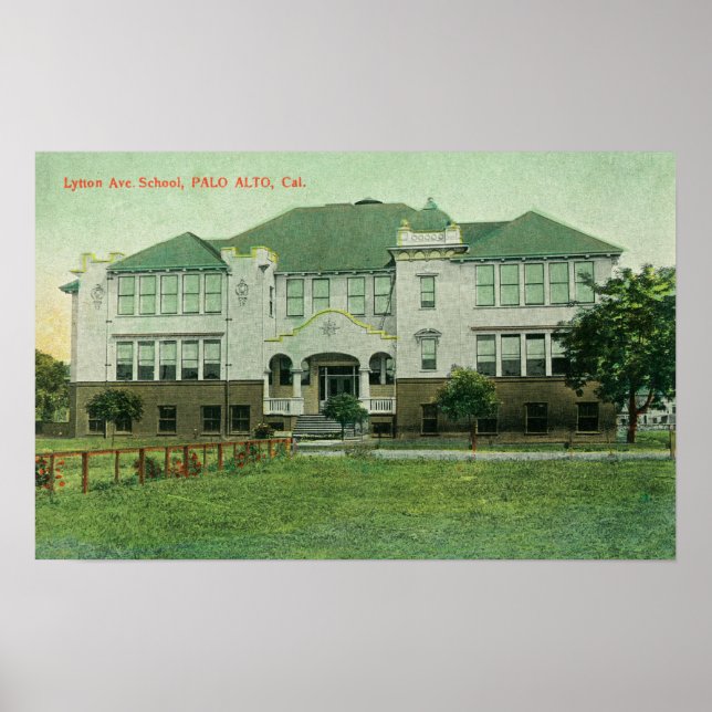 Utvändig visning av Lytton Avenue School Poster (Framsidan)