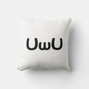 UwU Lycklig Anime Ansikte Emoticon Kudde