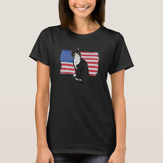 Uxedo Cat American Flag 4H Of July Patriotic Uxedo T Shirt (Framsida)