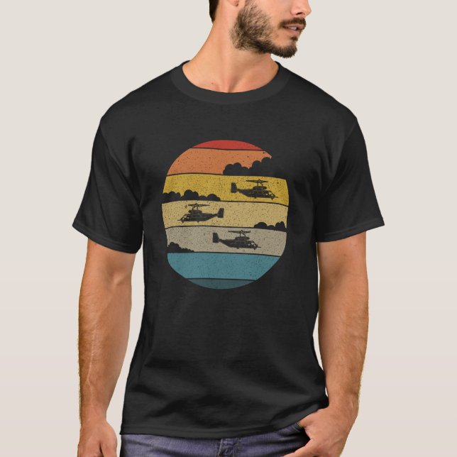 V-22 Osprey Retro Sunset Helicopter Flies Osprey T Shirt (Framsida)