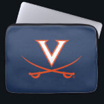V Saber Laptop Fodral<br><div class="desc">Kolla in Virginia Cavaliers design! Visa ditt Virginia Cavaliers pride med de nya Universiteten-produkterna. De gör perfekterna till Virginia student,  aluminium,  familj,  vän eller fläkt i ditt liv. Alla dessa Zazzle-produkter är anpassade med ditt namn,  klassår eller klubb. Gå Wahoos!</div>