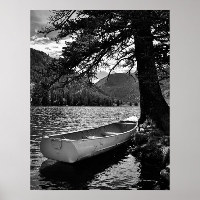 Vacant Dinghy Poster (Framsidan)