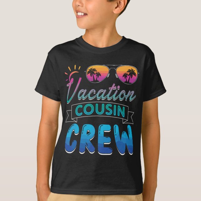 Vacation Cousin Crew Beach Cruise Sunglasses Famil T Shirt (Framsida)
