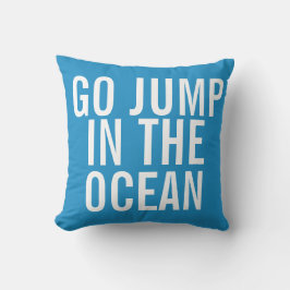 Vacation House Go Jump in Ocean Blue and White Kudde