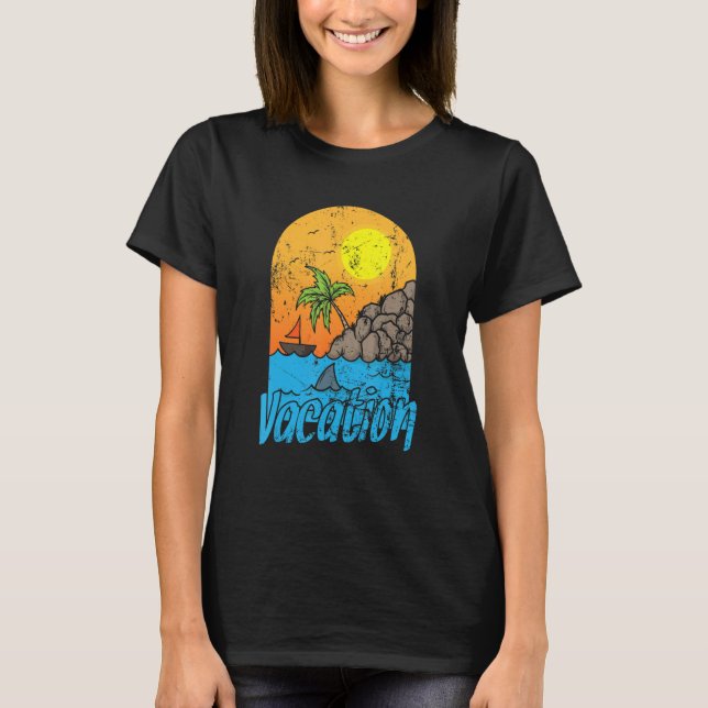Vacation Summer Sun and Beach T Shirt (Framsida)