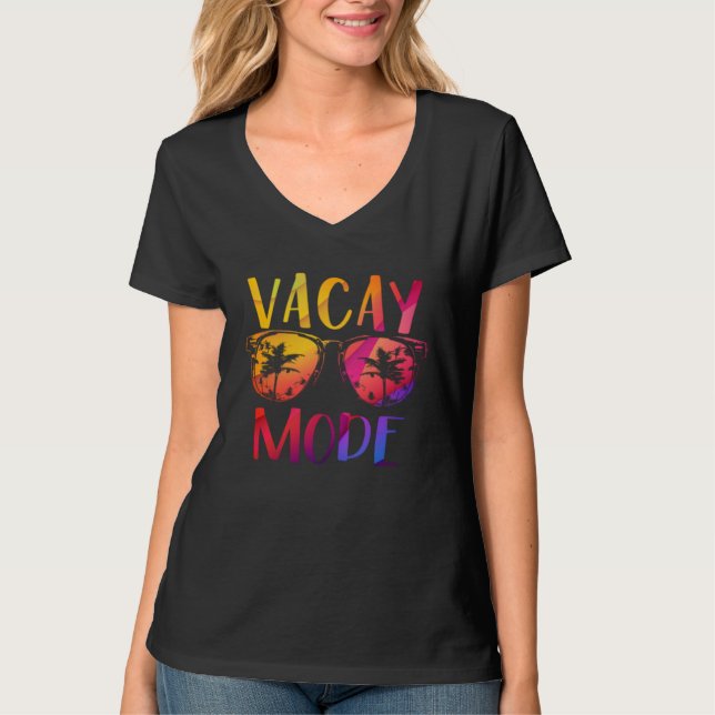Vacay Mode Retro Vacation Summer Cruise Holiday Va T Shirt (Framsida)