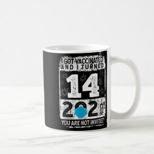 Vaccinerad Humor Graphic 2021 Birthday Quote Kaffemugg