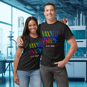 Vaccinerat fullständigt axlat Pride Monogram År 20 T Shirt