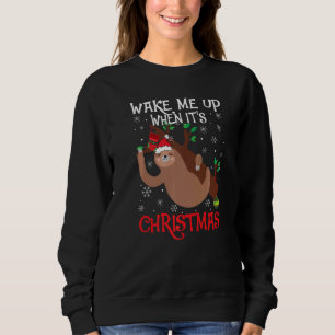Väck mig när det är julpyjamas för latmaskar t shirt
