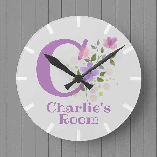 Väckarklocka för barnrum med namn Charlie & initia Rund Klocka (Skapare uppladdad)