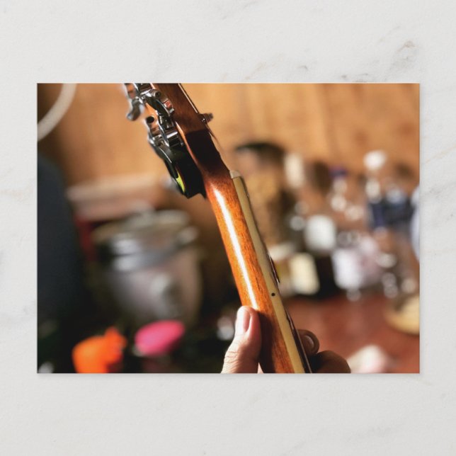 Vacker Akustisk Gitarr Vykort (Framsida)