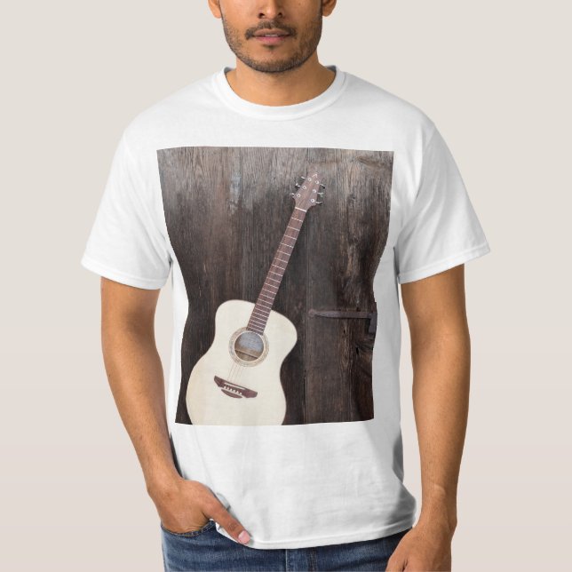 Vacker Bass Guitar T Shirt (Framsida)