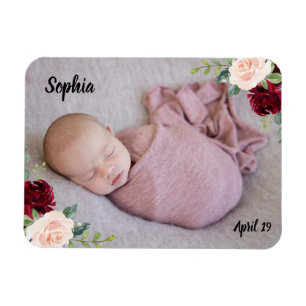 Vacker Bebis Flickas Röda Blommor Foto Magnet