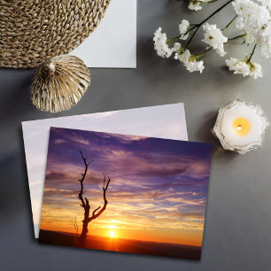 Vacker bergssolnedgång med Träd naturfoto Anteckningskort