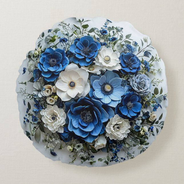 Vacker blå och vit blomsterarrangemang rund kudde (Framsidan)