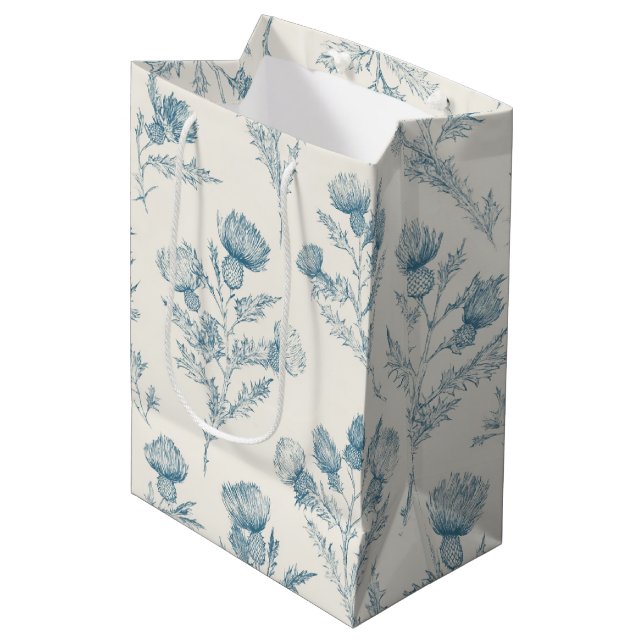 Vacker Blå Vit Blommig Bröllopsfest (Framsidan Vinklad)