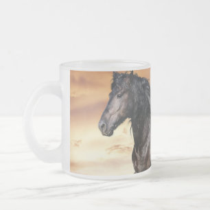 Vacker Black Horse Frostad Glasmugg