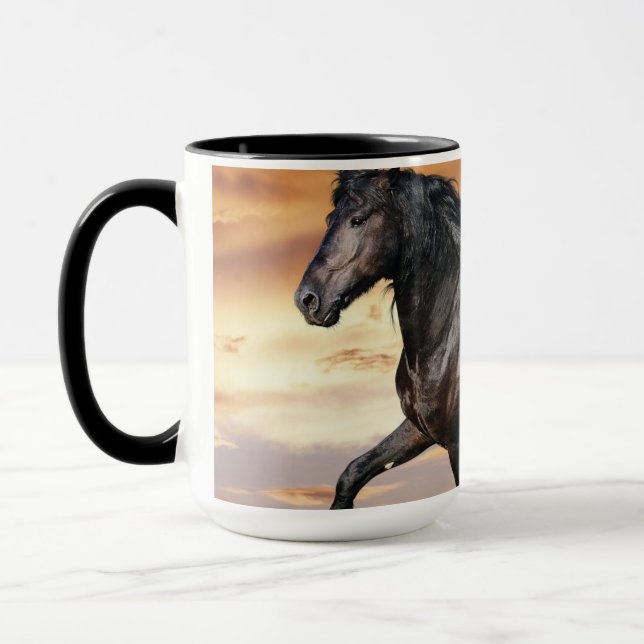 Vacker Black Horse Mugg (Vänster)