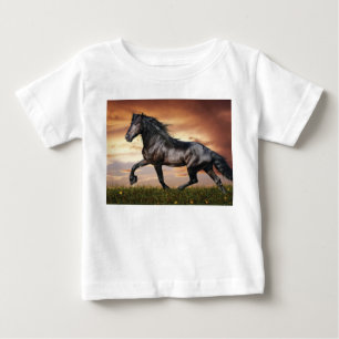 Vacker Black Horse T Shirt