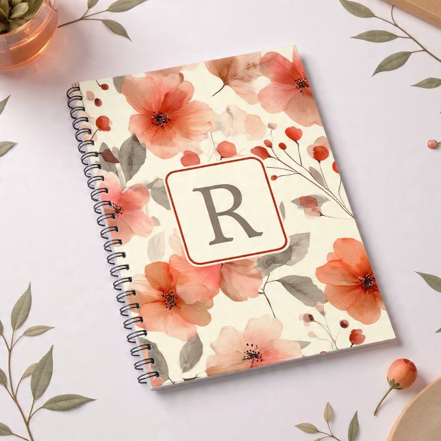 Vacker blommönstrad monogrammall personlig anteckningsbok (Pretty Flower Monogram Template Personalized Notebook by Ricaso. Elegant monogrammed gift ideas)