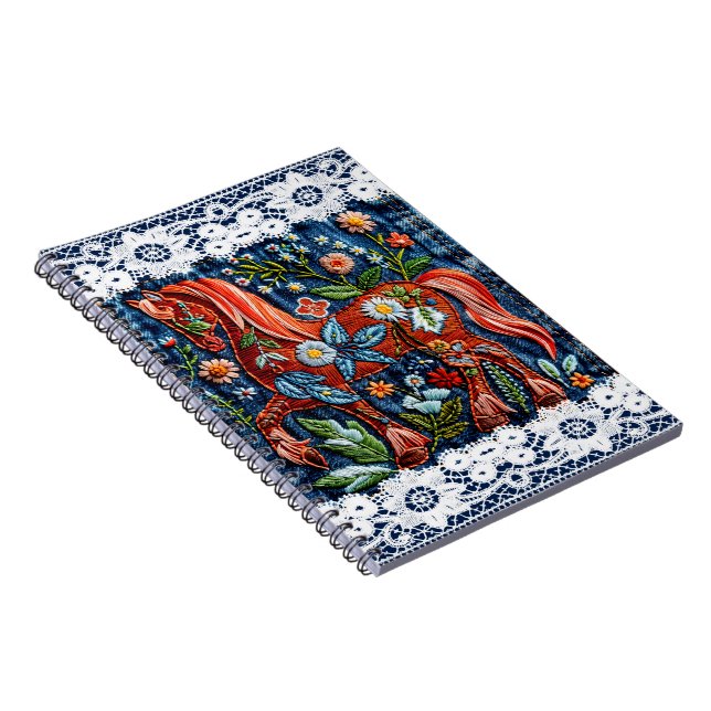 Vacker Broderad Häst Anteckningsbok (Högra Sidan)