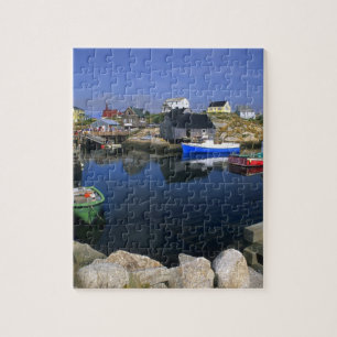 Vacker by Peggy's Cove med hamn Pussel