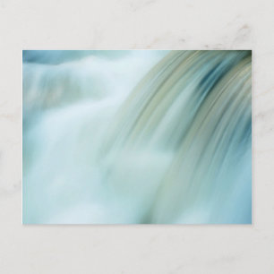 Vacker Cascade Waterfall-vykort Vykort