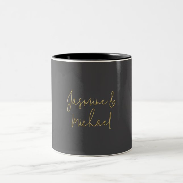 Vacker Chic Kalligrafi Par Namn Grå & Guld Två-Tonad Mugg (Center)