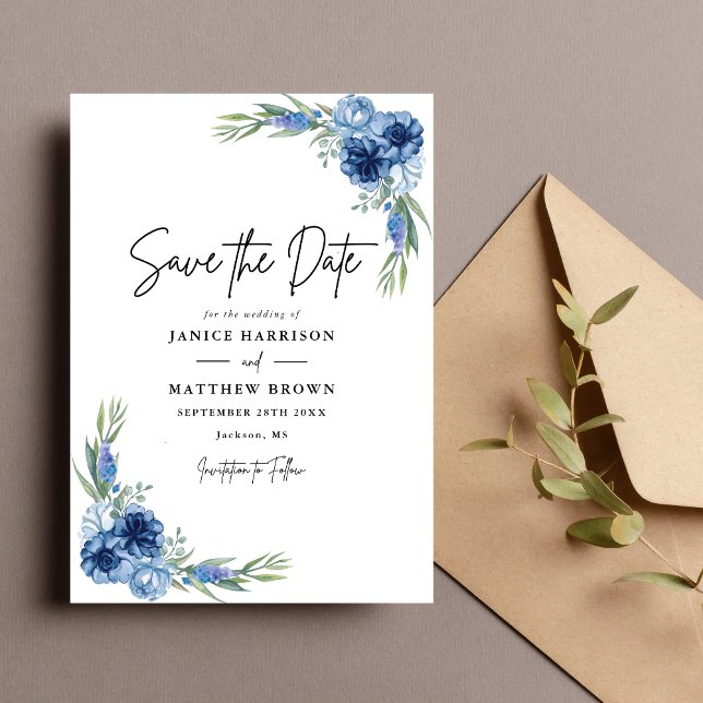 Vacker dammig blå blomklänning för bröllop spara datumet (Dusty blue floral save the date sets a romantic tone while sharing your special day.)