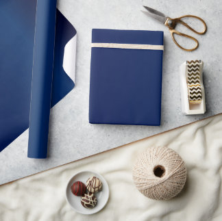 Vacker enkel Sheen Navy Blue Satin Presentpapper
