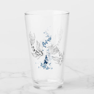 Vacker japansk koi Fish Swimming Glaskopp