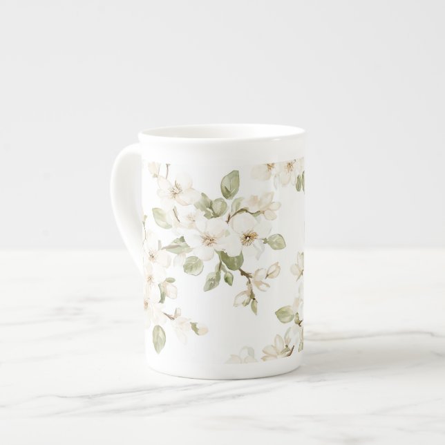Vacker krämfärgad blommande träd  benporslin mugg (Framsida vänster)