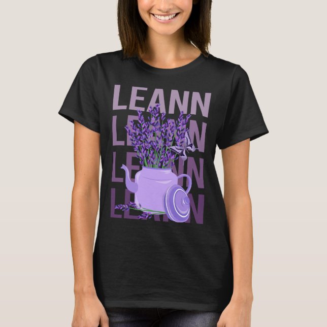 Vacker Lavendel - Leann Namn T Shirt (Framsida)