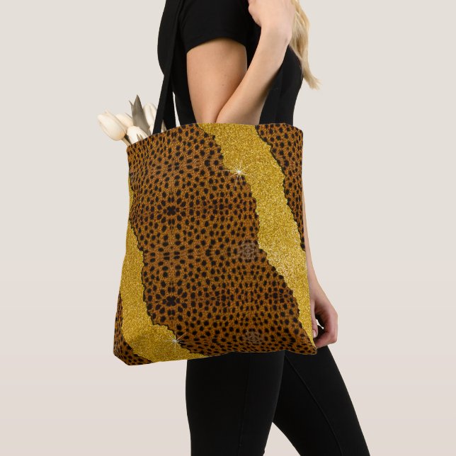 Vacker leopardtryck med glitter tygkasse (Närbild)