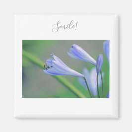 Vacker Lila blommor Smile Motivation Magnet