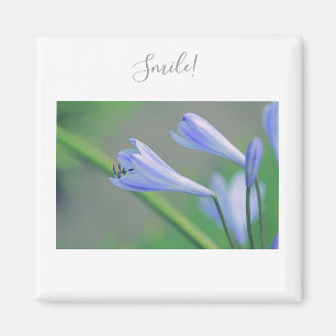 Vacker Lila blommor Smile Motivation Magnet