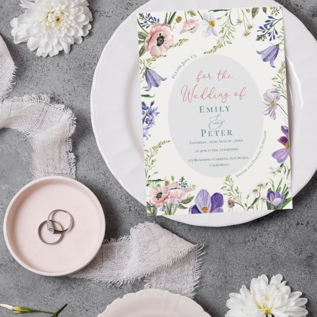 Vacker lila rosa blommig kant bröllopsinbjudan inbjudningar (Pretty Purple Blush Pink Floral Border Wedding  Invitation)