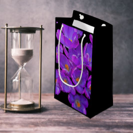 Vacker Lila Vår Crocuses Blommigt