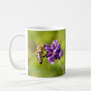 Vacker Matande Bee Coffee Mugg