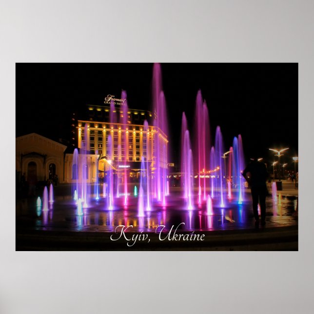 Vacker nattvy Kyiv Ukraina Poster (Framsidan)