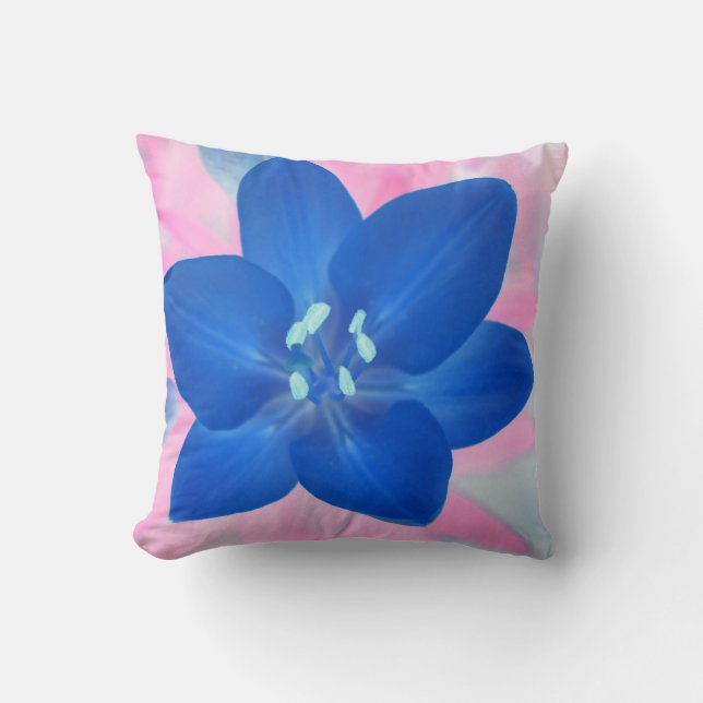 Vacker Neon Blue Lily Flower Pillow Cushion Kudde (Framsida)